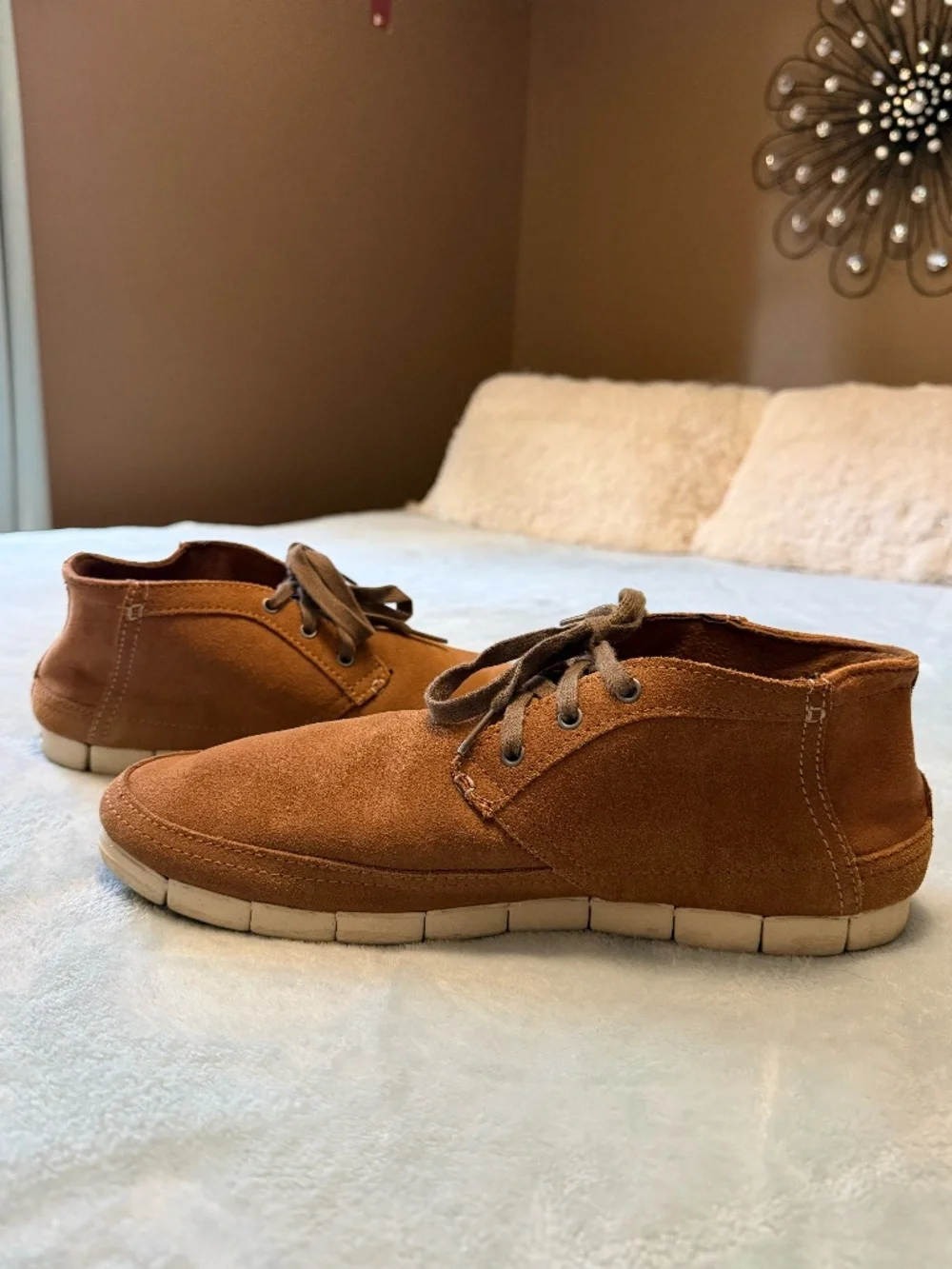 Crocs Men's Suede Leather Desert Chukka Boots Stretch Sole Comfort Size 13